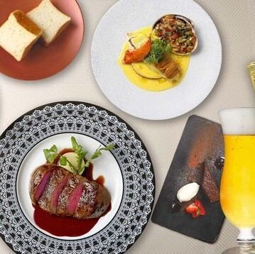 【僅限預約】無限暢飲方案！ 【商務艙】烤牛柳等 + 【90分鐘無限暢飲】