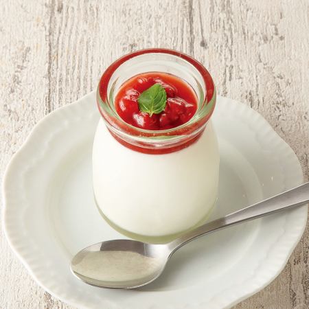 Strawberry Milk Pudding