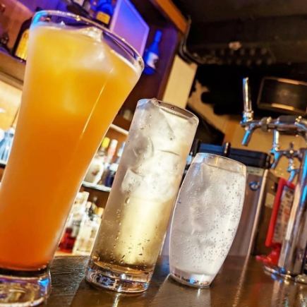 【20:00～のご予約】お菓子付き飲み放題。（10人以上&3日前までの予約）
