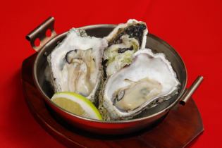 Steamed red oysters (3 pieces)