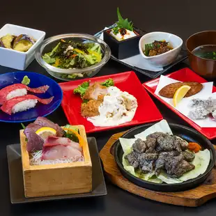 前日迄の予約で10%OFF!宮崎郷土宮崎地鶏来県コース/一人一皿/生ビール付2H飲放5200円