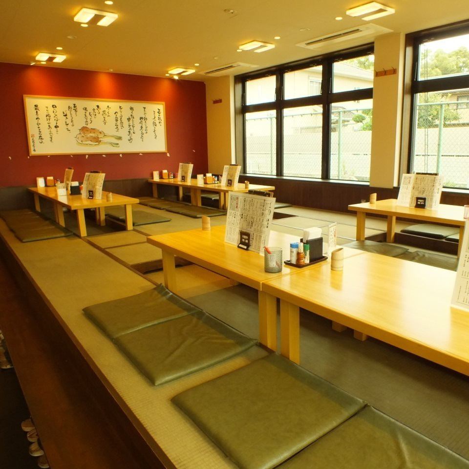 We also have tatami seats that can be used for family and friends gatherings.