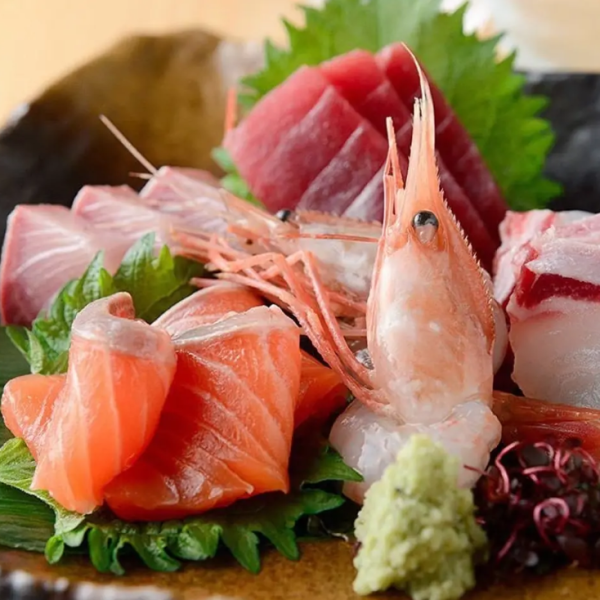 【生でも海鮮を楽しみたい！】いち押しお刺身5種盛り　1,800円