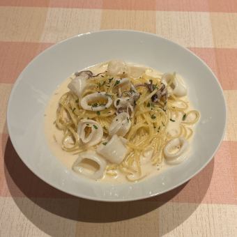 イカと明太子のクリームソース