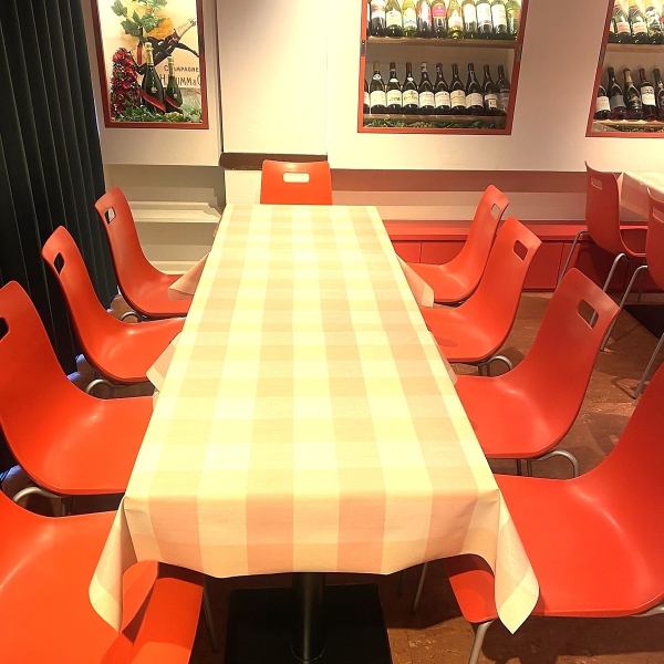 【大人数でのご予約随時承ります】各種宴会のお店や、お祝いの場をお探しの方はぜひ当店へご相談ください。人数やご予算に合わせてコースもご提案させていただきます◎幹事様必見のお得なクーポンもご用意しております！「ホットペッパーグルメを見た」でスムーズにご案内が可能です。お気軽にお問い合わせください♪