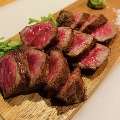 A5黒毛和牛を使っています