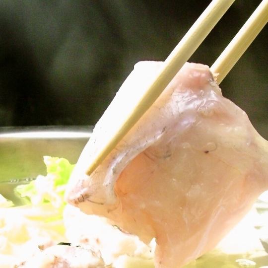 ``Swim Tecchiri Course'' 6 dishes for 6,160 yen, includes sake!
