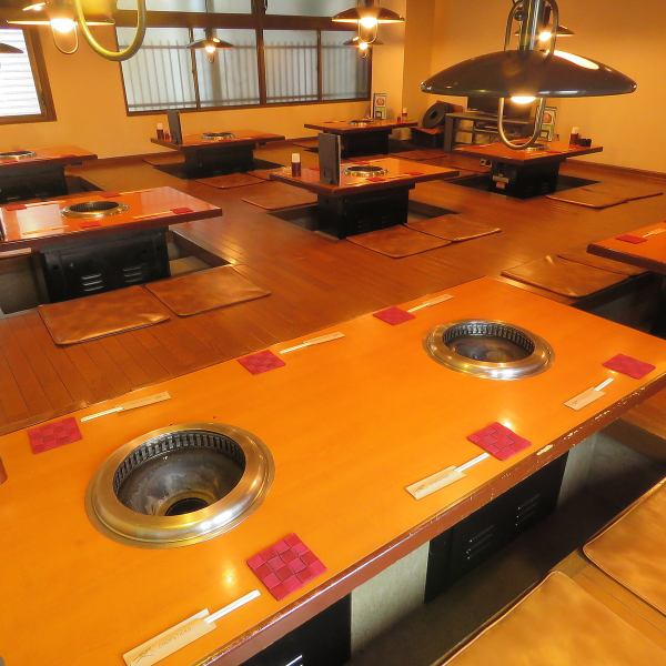 [Slowly even for groups] 7 minutes on foot from Tsurumi Station! 22 floor table seats, 36 seats in a spacious room ◎ You can use according to the number of people and usage ♪ From ordering alone, on request Feel free to come up with a course you can meet.All the seats are dug out so you can relax without worrying about time ♪