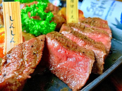 Domestic black beef shinshin steak