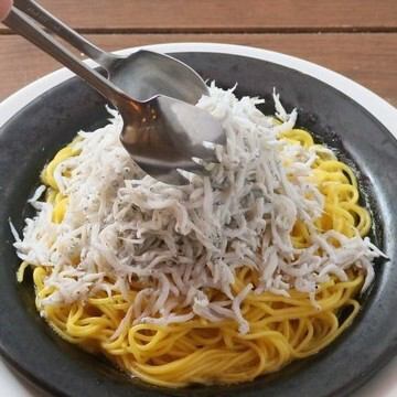 名物『乗せ放題パスタ』