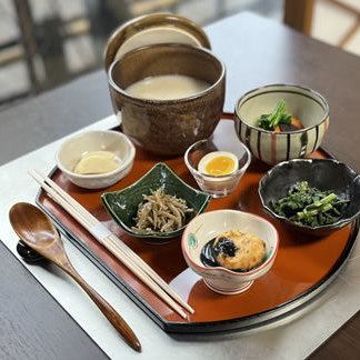 [Lunch] ☆7 dishes in total☆ Germinated brown rice porridge lunch