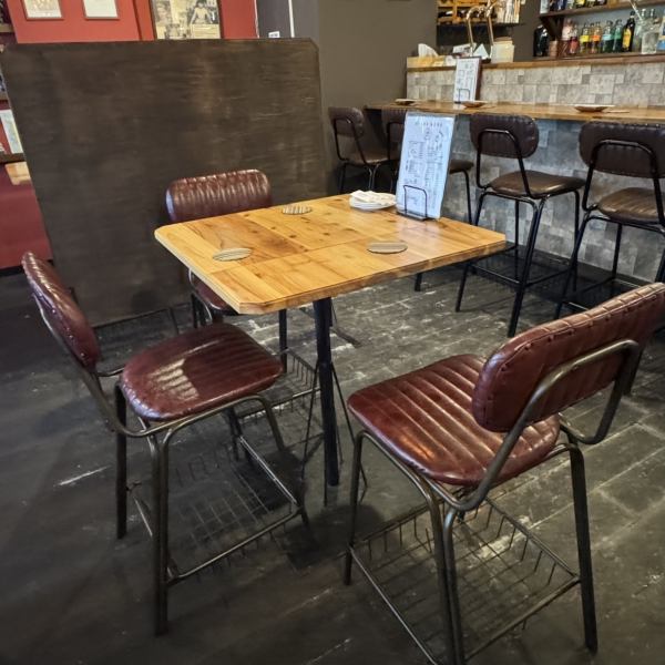 宴会・女子会にもピッタリ★ 人数に合わせてレイアウト変更も可能ですので、少人数から大人数まで様々なシーンでご利用いただけます。店員とも気さくに話せるので、ぜひBAL Rayleigh (バル レイリー)で楽しいひと時をお過ごしください。