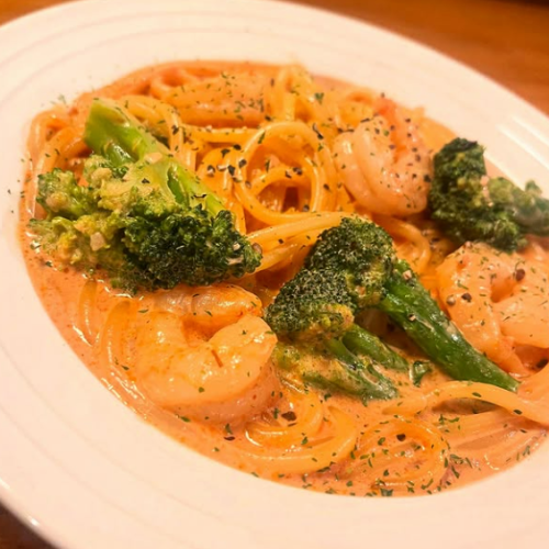 海老とブロッコリーのトマトクリーム