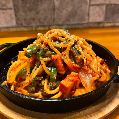 鉄板ナポリタン