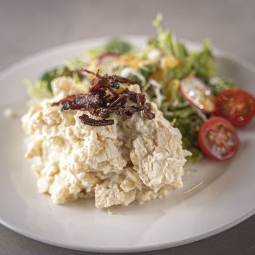 바삭바삭한 베이컨 포테살라