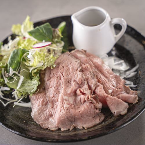 彩り鮮やかな料理の数々◎