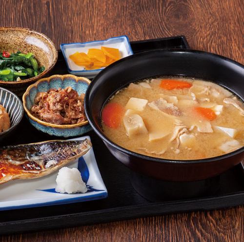 炉端横山定食