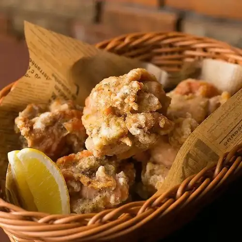 Juicy and delicious! A wide variety of beer pub menu items are available!