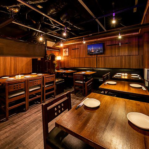 [Private room] We have private room seating for large groups and groups of up to 80 people.