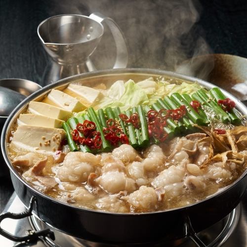 【3H食べ飲み放題】全18品♪焼き鳥の盛り合わせ付♪食べ放題『九州もつ鍋食べ放題コース』3580円