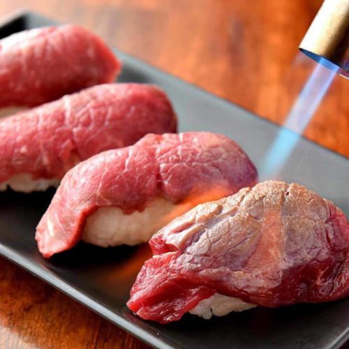 Wagyu beef roasted meat sushi