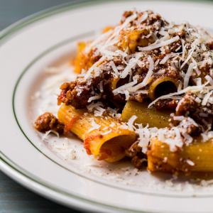 Rigatoni with domestic beef thigh bolognese