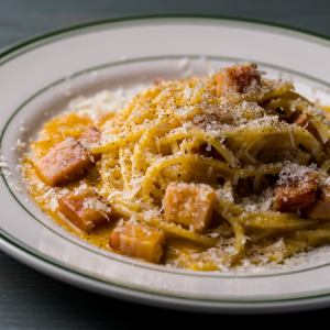 Rich carbonara with thick cut bacon