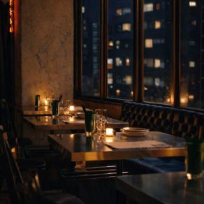 A window seat where you can enjoy the night view of Umeda! (Umeda/Italian/Dining Bar/Date/Night View/Anniversary/Birthday/Surprise/Higashidori/Nakazakicho/Osaka Station/Umeda Station/Birthday Plate/Umeda Station Dinner)