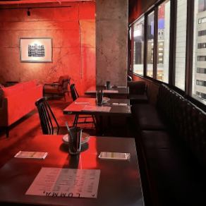 Day, evening, night... you can enjoy the beautiful scenery at any time.Not only can you enjoy the window seats, but you can also enjoy the beautiful changing colors of the sky with a panoramic view from the floor seats.(Umeda/Italian/Dining bar/Date/Night view/Anniversary/Birthday/Surprise/Higashidori/Nakazakicho/Osaka Station/Umeda Station/Birthday plate/Umeda Station dinner)