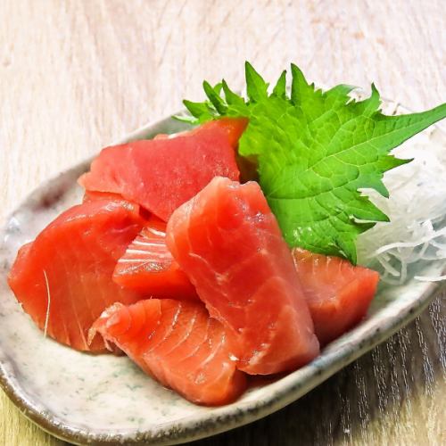 ●Bigeye tuna lean sashimi