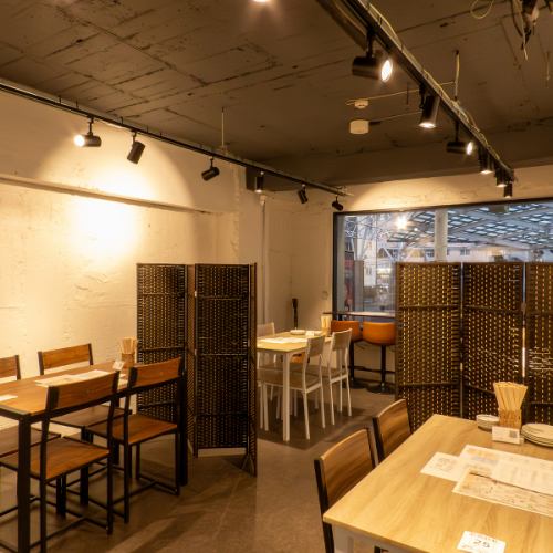 少人数から2階貸切も可能♪プライベート空間でお食事を