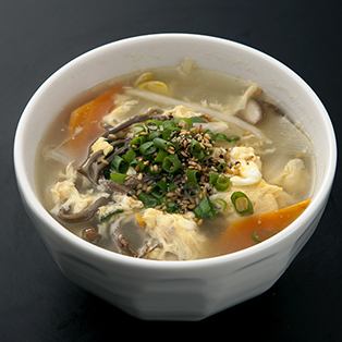 玉子野菜スープ/わかめスープ