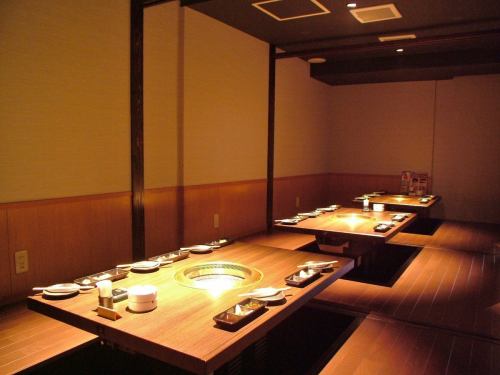 Approximately 80 kinds of all-you-can-drink menu ♪ Loose in a single room ...