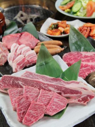 [Luxurious yakiniku course] Specially selected short ribs, sukiyaki windward loin...17 dishes [2H premium all-you-can-drink] 7000 → 6500 yen