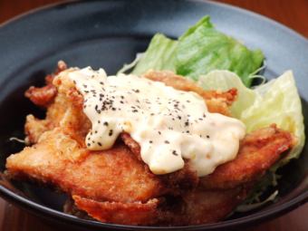 【学生さん限定(金、土、日、祝)】2時間飲み放題付きコース≪全8品≫ 2,800円