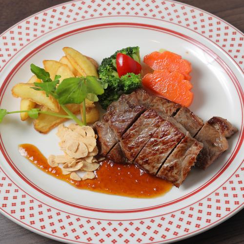Sirloin steak / BEEF STEAK