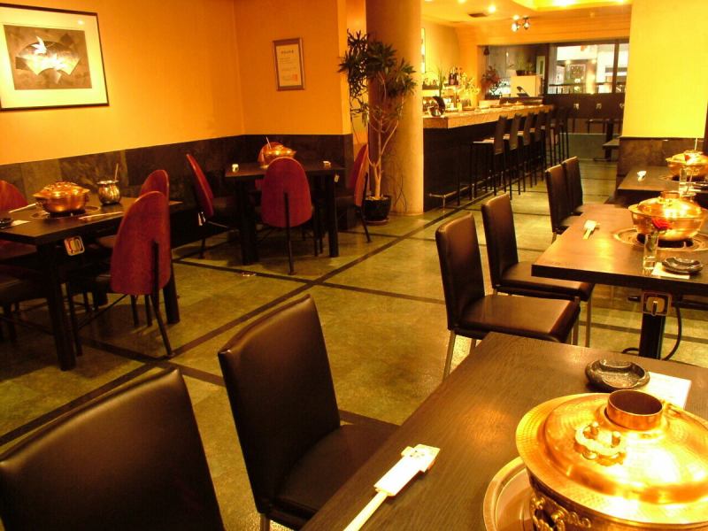 雰囲気抜群の店内は38名まで収容OK☆貸切は30名から承ります♪