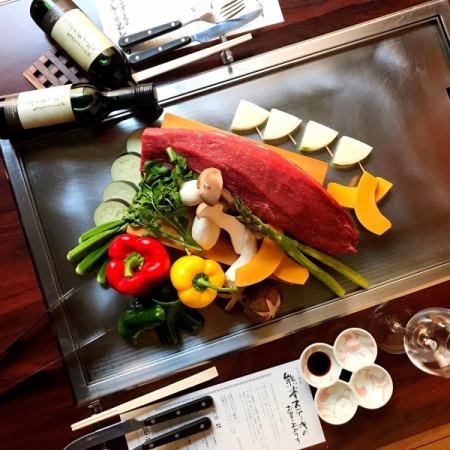 フライング【9月限定】ニューくま10周年コース(厳選フィレ肉とあか牛約300g)［全5品＋飲放付］