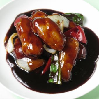 Stir-fried Seafood and Eggplant with Soy Sauce / White Fish with Black Vinegar Sauce