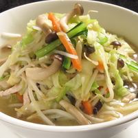 Hot and sour soup noodles/Vegetable soup noodles