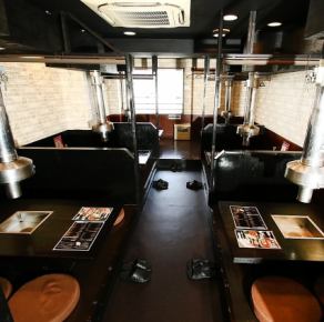 2Fフロア貸切宴会　大人数ご宴会承ります。忘年会・新年会・同窓会・歓送迎会など焼肉宴会ご用命承ります。