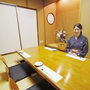 1～2月虎河豚刺し、にぎり寿司等「華」コース 飲放題120分付 15000円→13000円(税込)