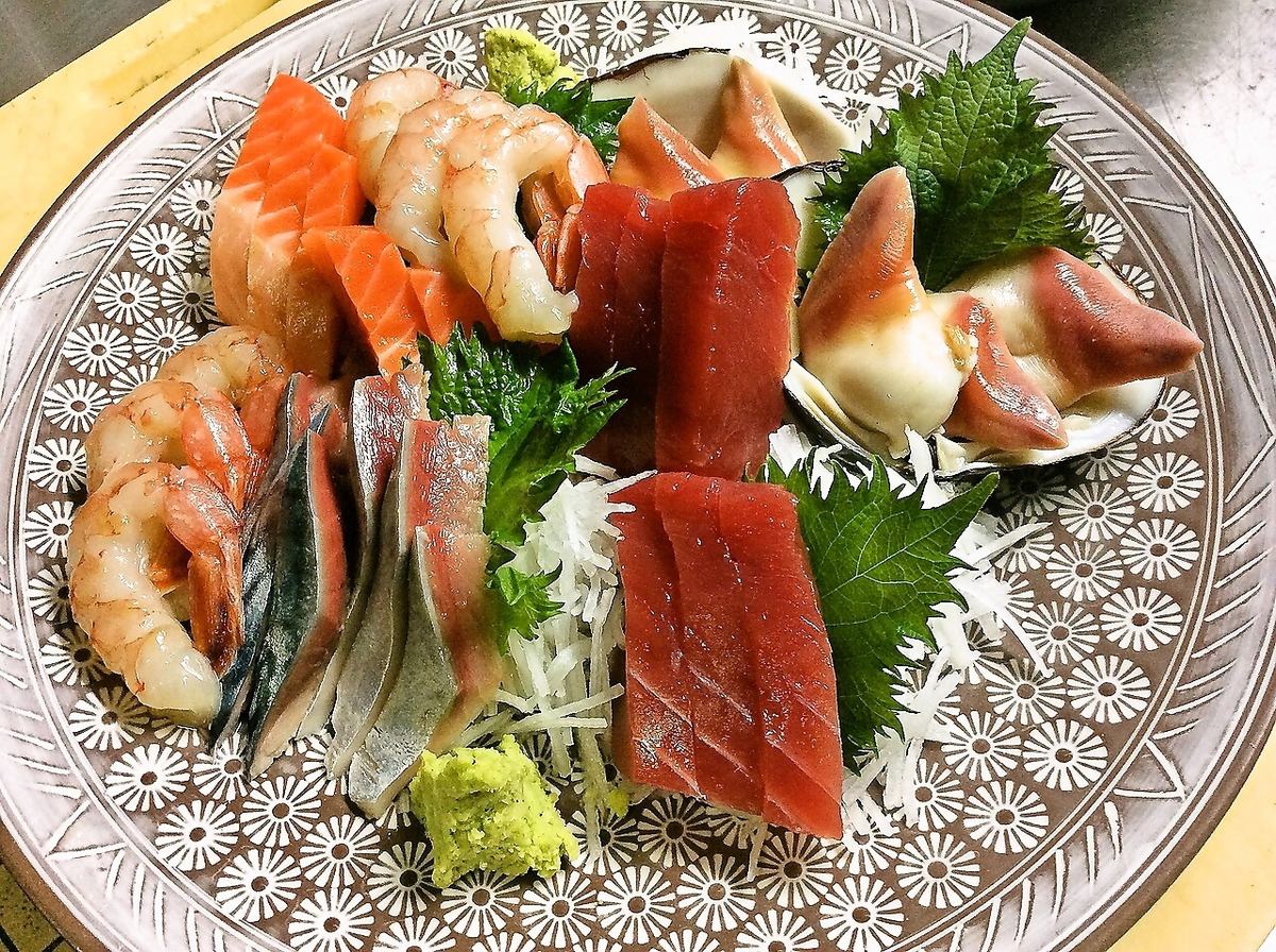 宴會菜餚的五種生魚片♪