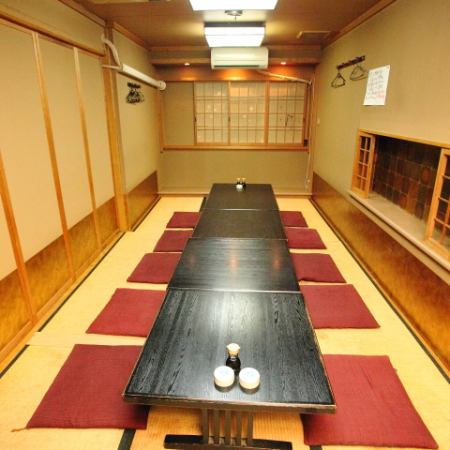 We accept reservations after 30 people.Up to 40 people are OK in the 2nd floor tatami room! Please feel free to contact the store for the number of people and budget!