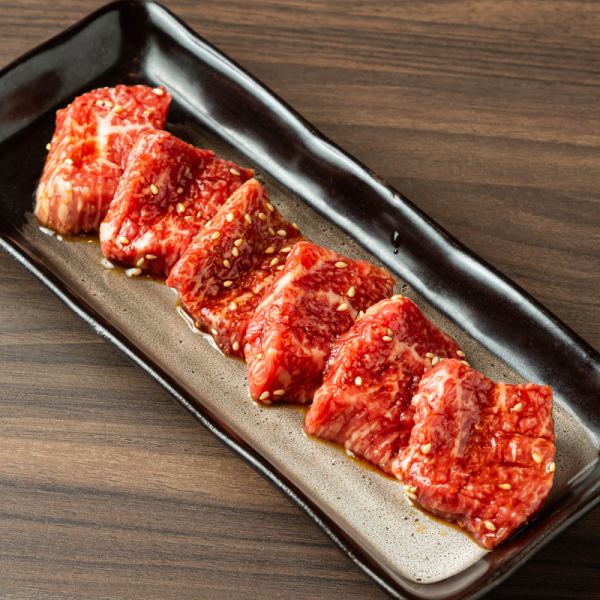 旨み凝縮！お肉本来の旨味広がる「飛騨牛 特選赤身」