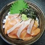 サーモン丼