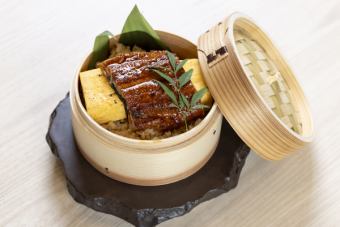 鰻とだし巻き卵の蒸籠ご飯
