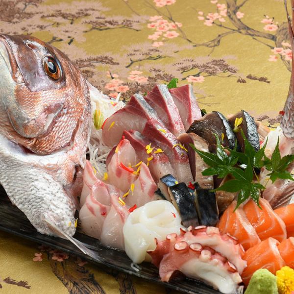 Freshness convinced by fish lovers! Enjoy the deliciousness of the season.We recommend the "assortment" where the seasons are aligned at once!