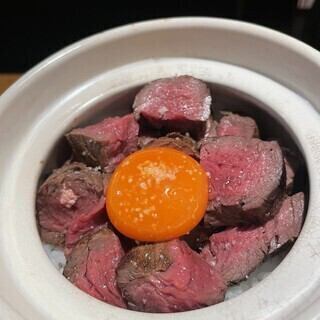 【貸切コース 11~15名様】飲み放題付◆ヒレステーキや厚切りタン・上ハラミ等のお肉が楽しめる