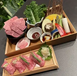 最上牛と仙台牛の肉寿司セット